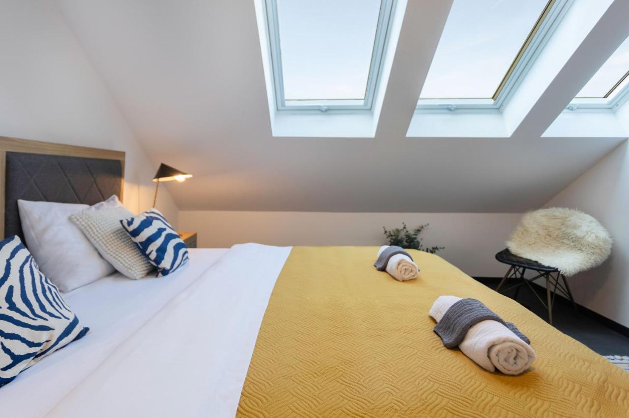 זאגרב Kvaternik Square Rooms מראה חיצוני תמונה