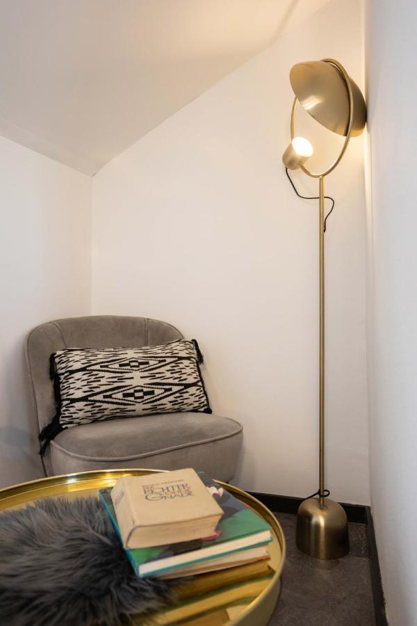 זאגרב Kvaternik Square Rooms מראה חיצוני תמונה