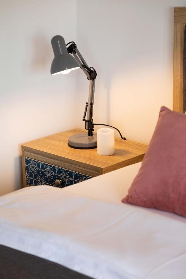 זאגרב Kvaternik Square Rooms מראה חיצוני תמונה